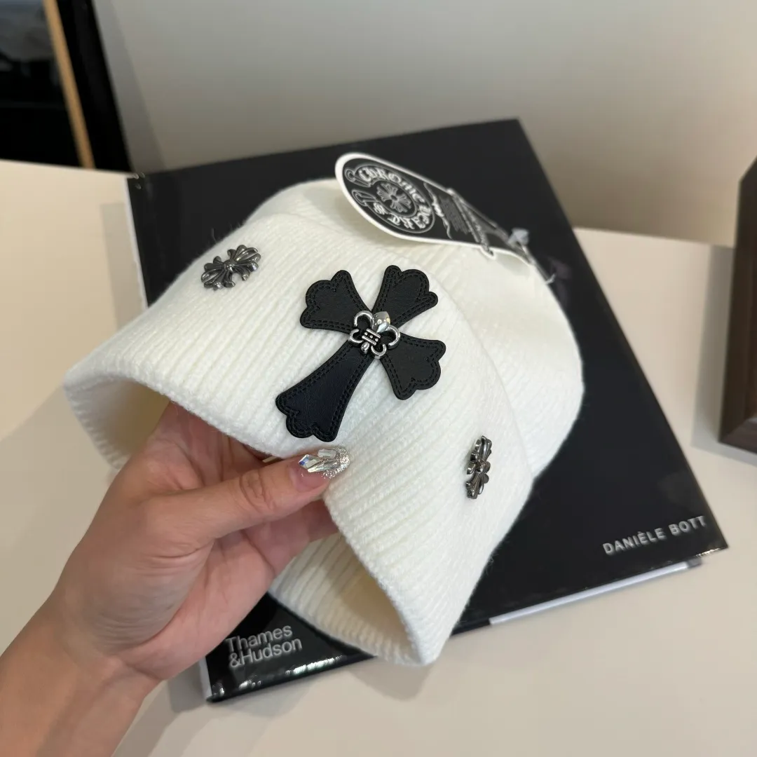 💰60¥ Croxin new knitted beanie